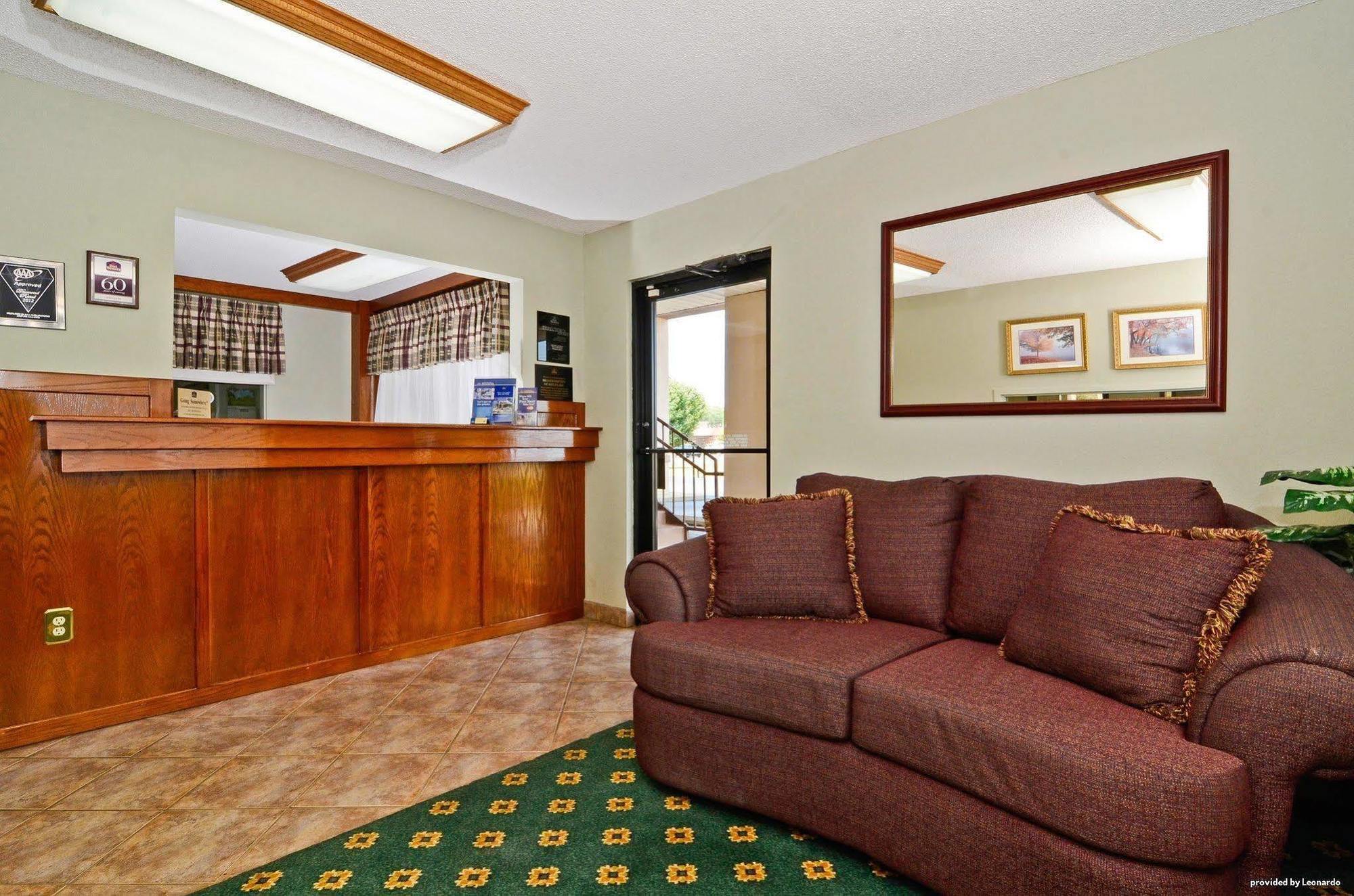 Econo Lodge Ripley Interior foto